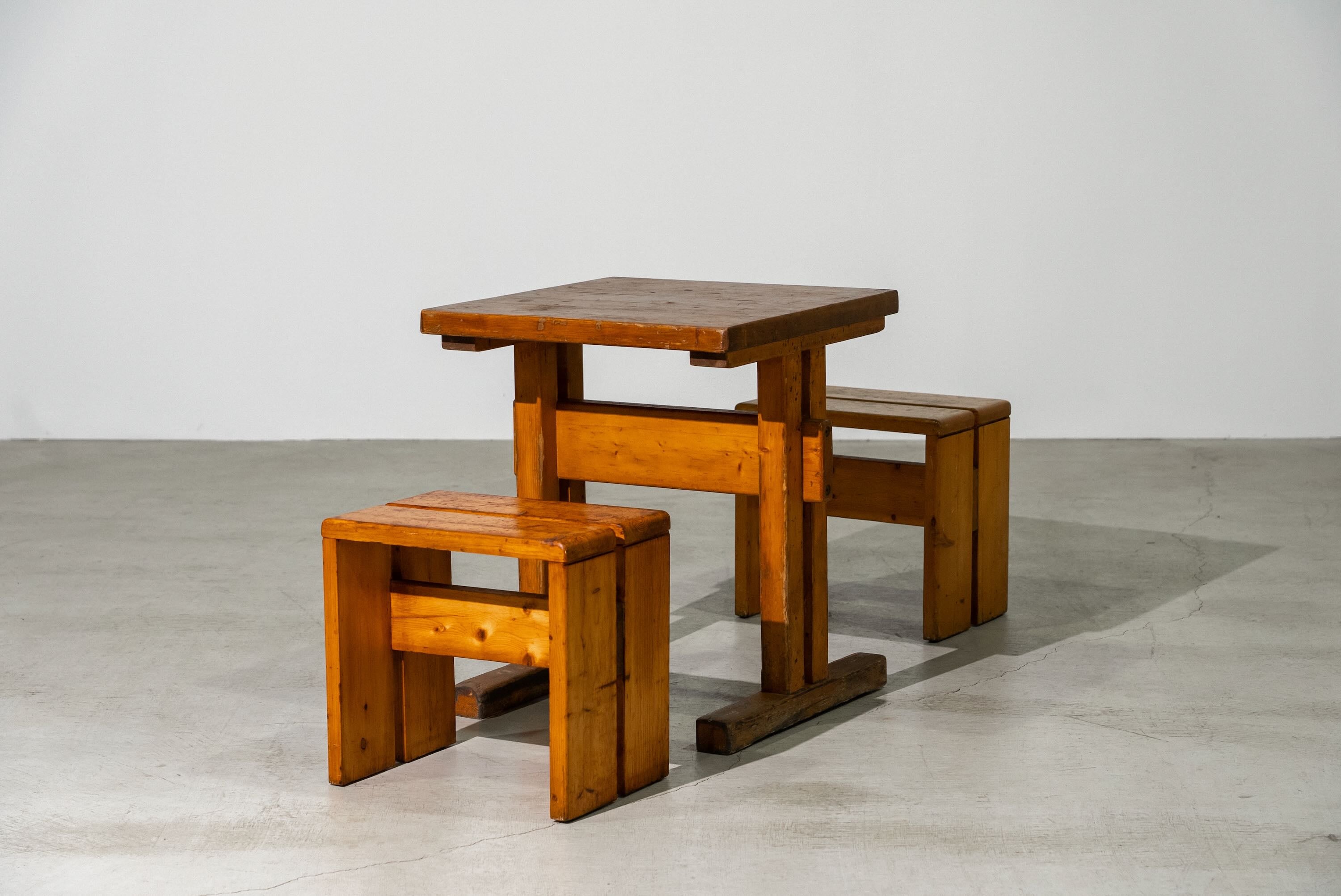 Box Stool For Les Arcs 1800-2