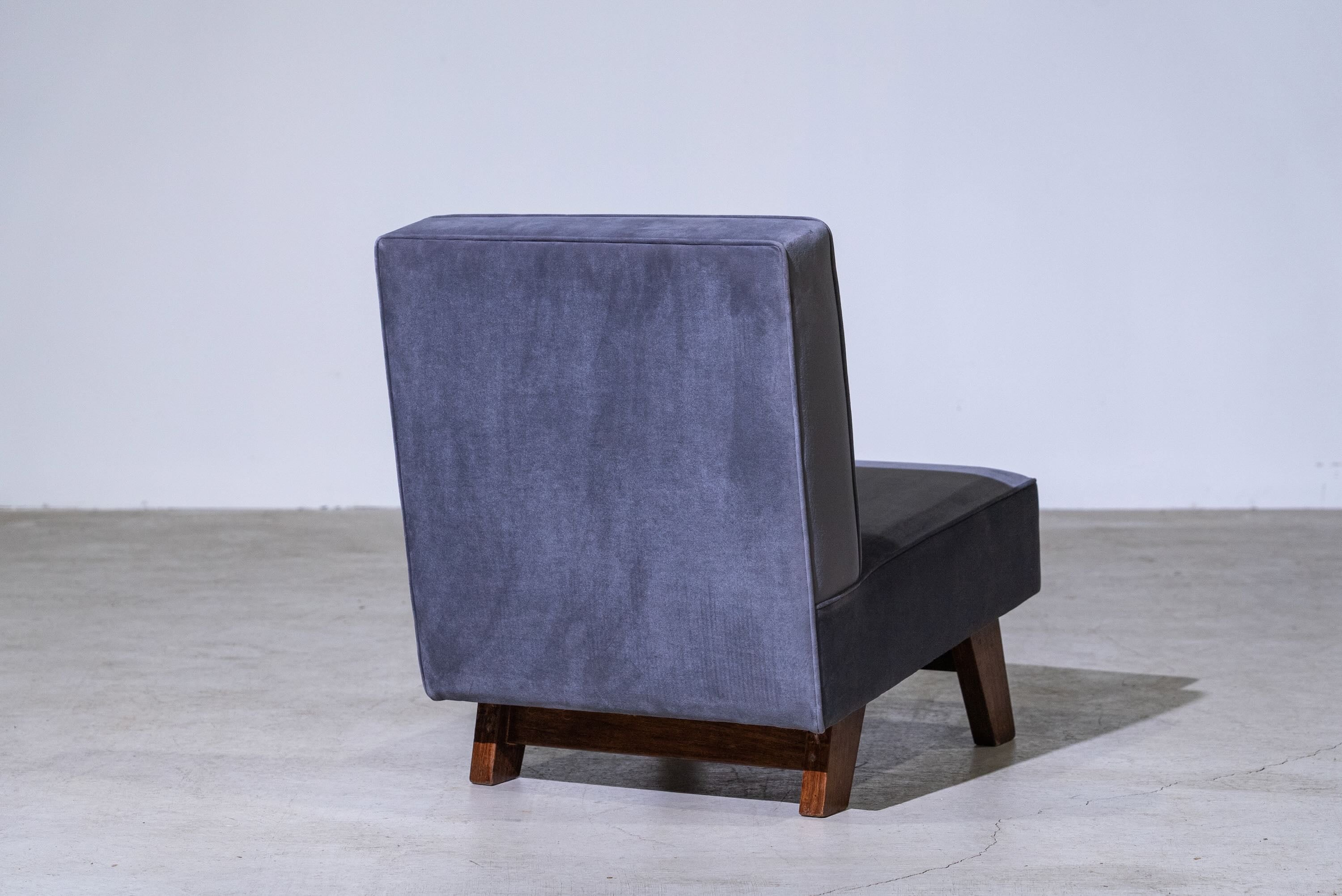 Low Sofa Cushion