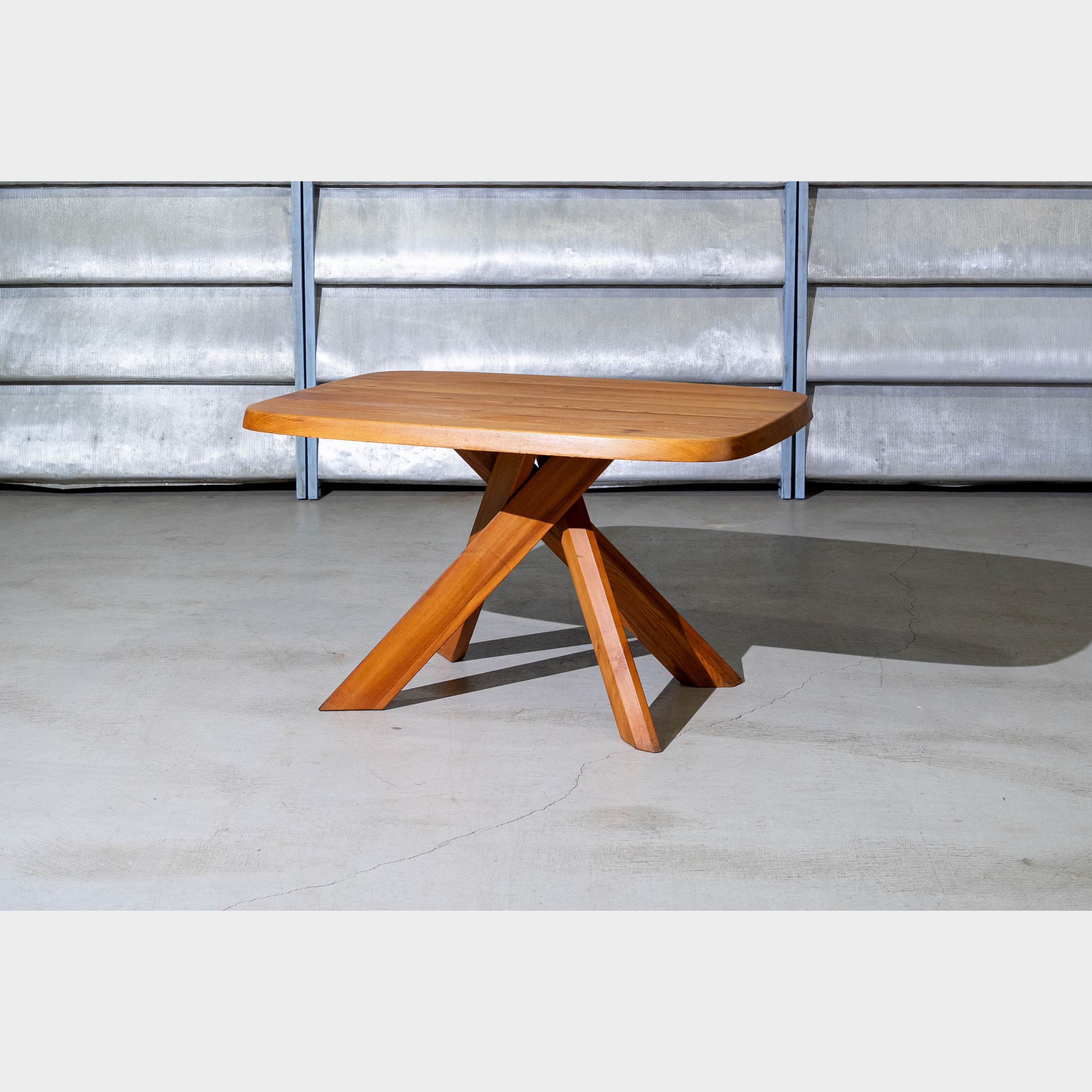 T35A Dining Table